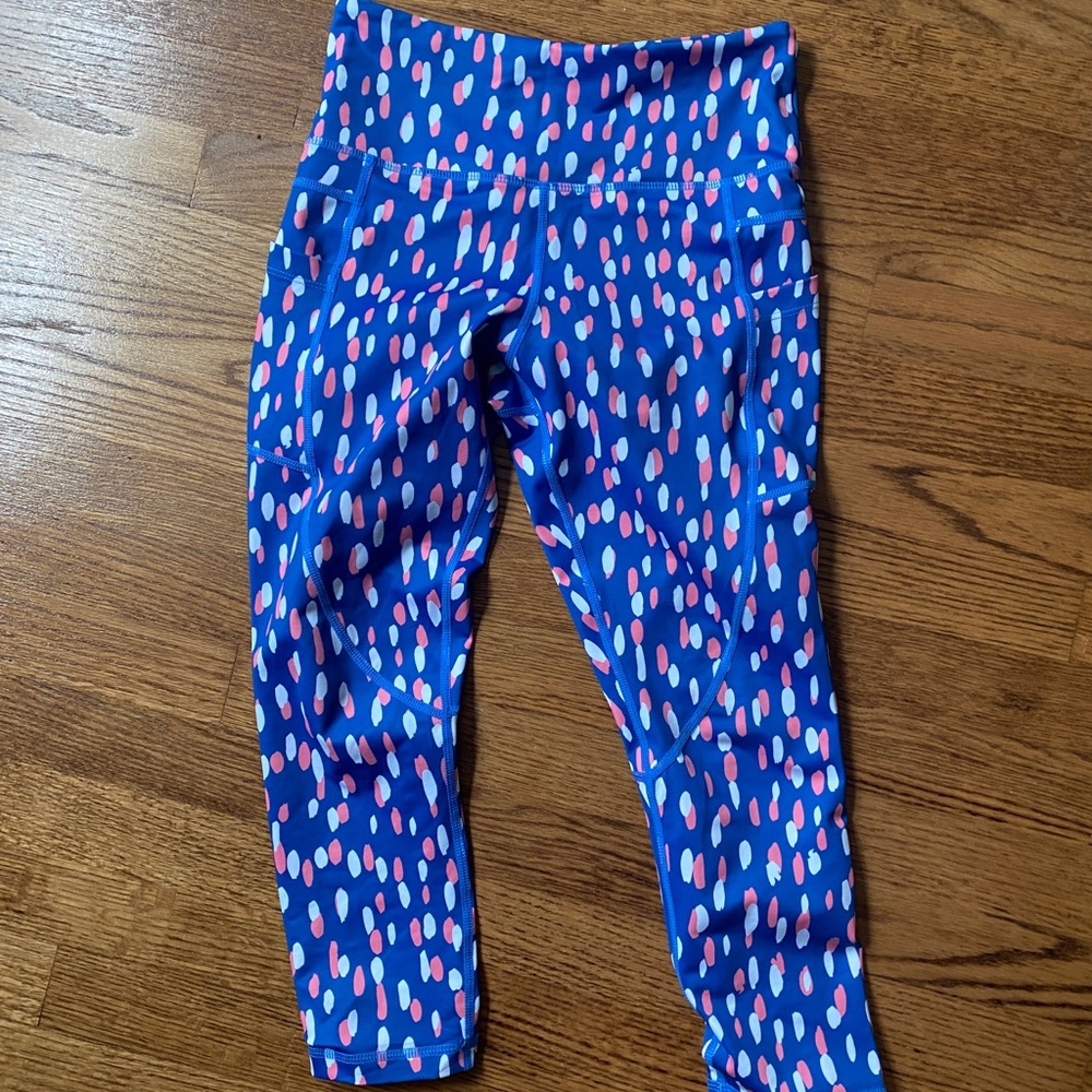Zyia pocket Capri size 4